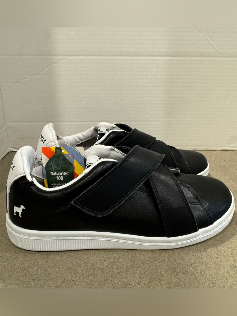 GOATS 717 Women Black Leather Sneaker with Crisscross Straps